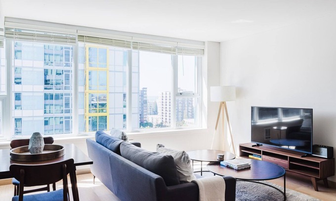 Belltown Apartment | Great Belltown 1BR w/Gym, Sauna, Rooftop & W/D, by Blueground