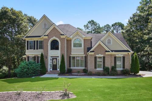 Conyers House | Great Family Home Near Stone Mountain Pk Sleeps 10