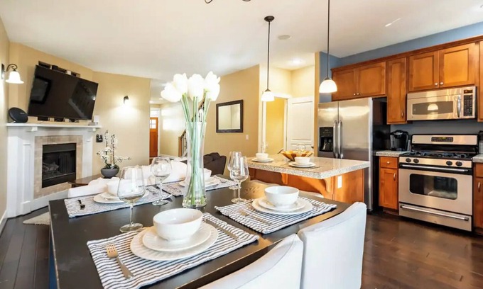 Beaverton House | Great For A Vacation Or Corp Rental
