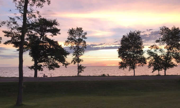 Onamia Cabin | Great location on Lake Mille Lacs!! Sleeps up to 8
