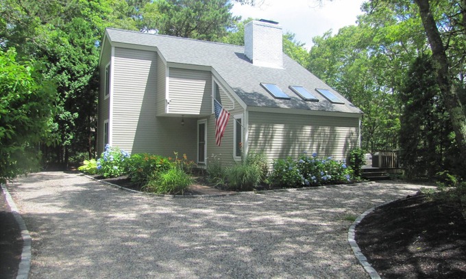 Sandalwood Village House | Great SUMMER WEEKS Available!