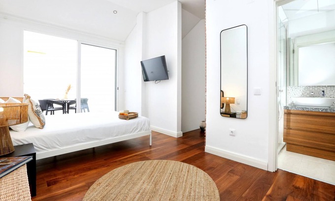Se Apartment | Green Faro Modern Duplex With A Bliss Terrace