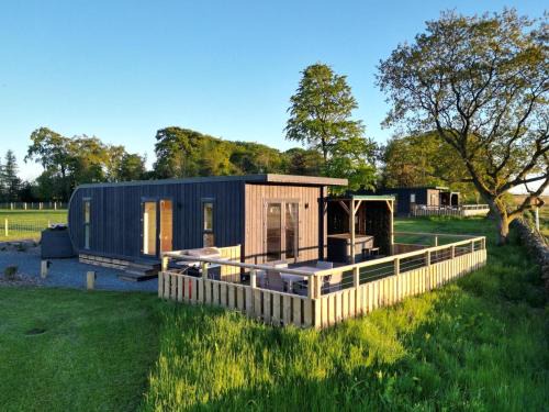 Penicuik House | Green Law - Dog Friendly
