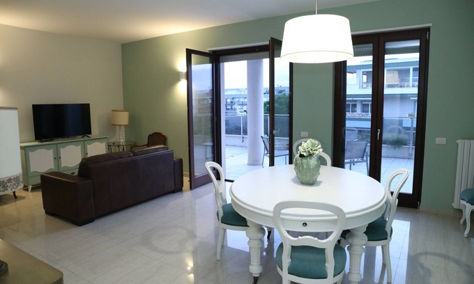 Trani House | Green Penthouse Maison & Suite, Member of Relaxury