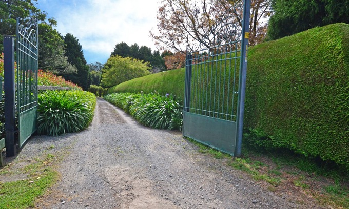 Robertson Bed & Breakfast | Greengate bed and breakfast red room