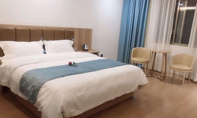 Mazhang District Hotel | GreenTree Inn Guangdong Zhanjiang Donghai Island