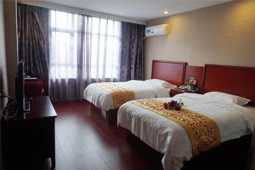 Tangkou Town Hotel | GreenTree Inn Huangshan TangKou Beauty Spot South Gate Transfer Center Business Hotel