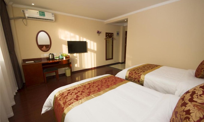 Dongtai Hotel | GreenTree Inn Jiangsu Yancheng Dongtai Jianggang Yingbin Road Gangcheng Avenue Business Hotel