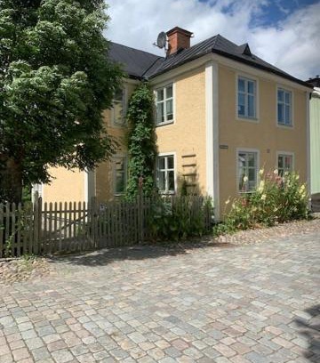 Soderkoping House | Grindhuset