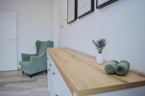 Frickenfelden Apartment | Großzügiges Apartment am Altmühlsee mit Parkplatz