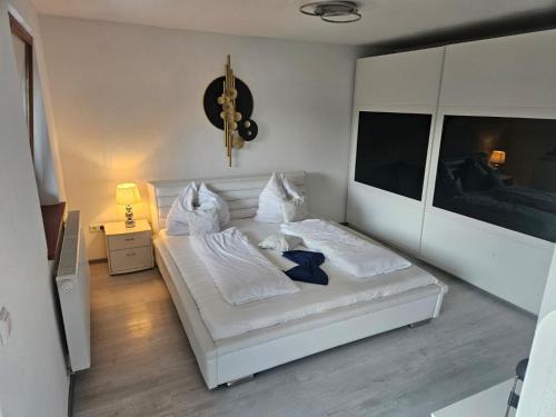 Offenburg Apartment | Großzügiges Reihenhaus mit Garten ideal für Geschäftsreisende und Familien bis 8 Personen