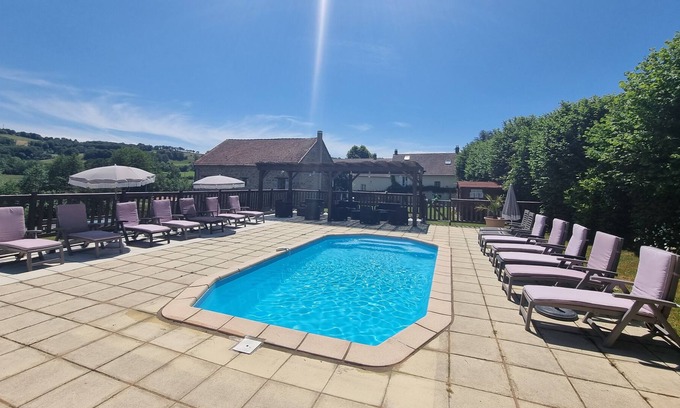 Janaillat Cottage | Group Accommodation - Sleeps up to 22 People, Private Heated Pool & Garden.