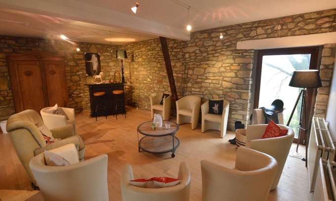 Commanster House | Group Escape in Vielsalm
