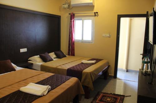 Kanchipuram Hotel | GSR Rooms