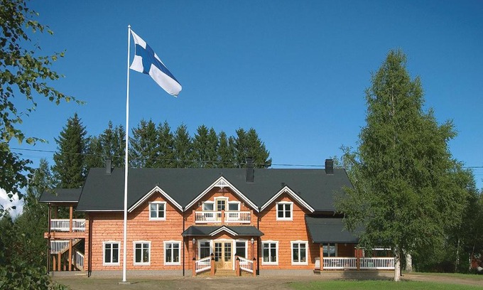 Iisalmi House | Guest House Haapaniemen Hirsikartano