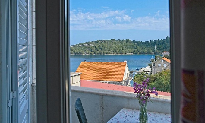 Pomena House | Guest House Matana Pomena