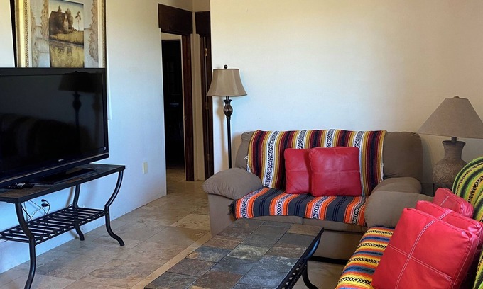 Gold Canyon Apartment | Guest House. Views in Gold Canyon