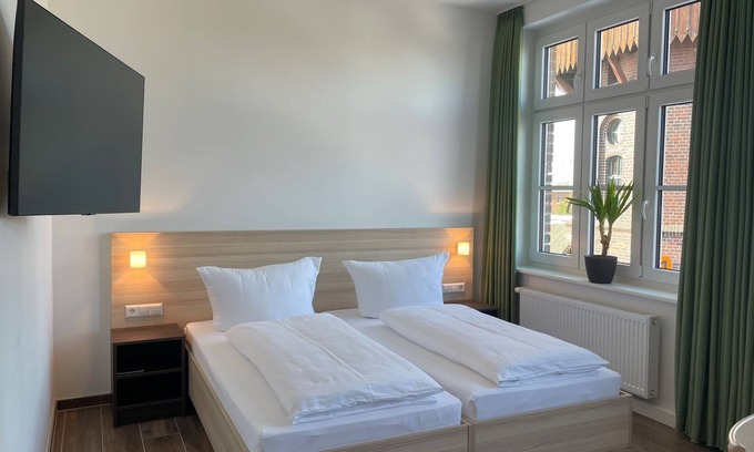 Pasewalk Apartment | Guesthouse Besandung - Apartment 303 - Lokschuppen Pasewalk- Guesthouses with double rooms