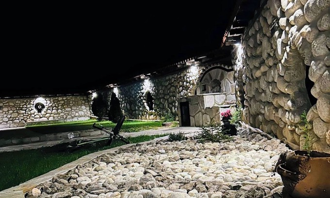 Dobrinishte House | Guesthouse Toni