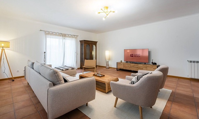 Coimbra Apartment | GuestReady - Countryside retreat in Feteiras
