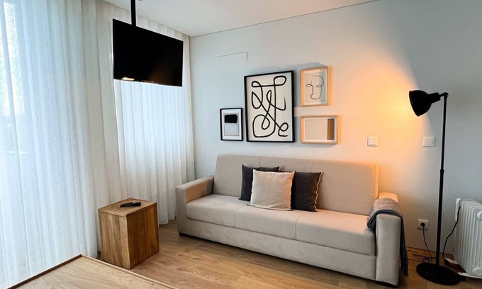 Senhora da Hora Apartment | GuestReady - Senhora da Hora stay near City Golf