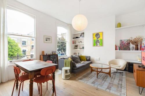 Mildmay Apartment | GuestReady - Tranquil home in London