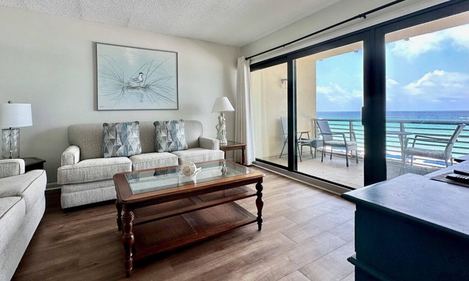 Bel Air Condo | Gulfgate 412 Pet Friendly Beach Front Condo!