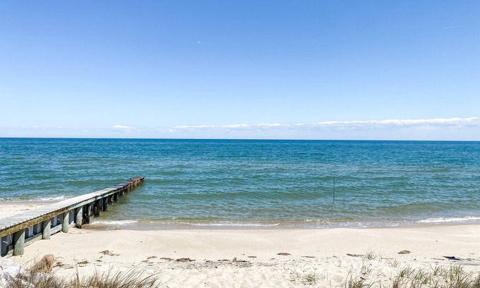 Gwynn House | Gwynn's Island Renovated 1910 Farm House & Sand Beach