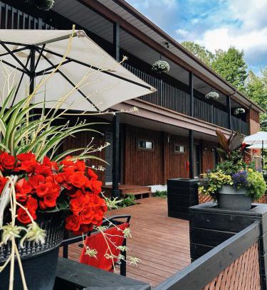 Sainte-Adele Hotel | Hôtel du Lac Lenore