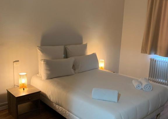 Dagneux Hotel | Hôtel Le Costellan