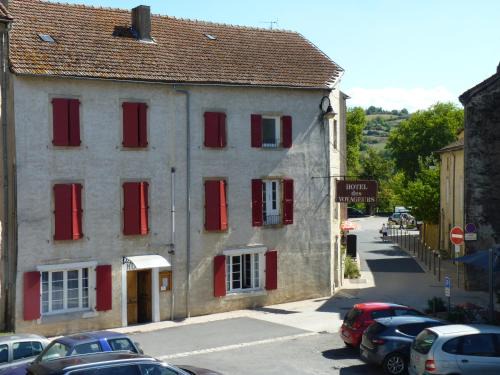 Nant Hotel | Hôtel Restaurant des Voyageurs