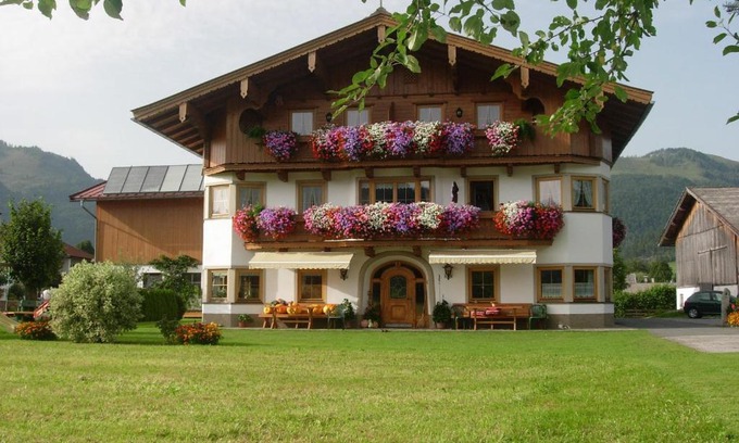 Koessen House | Hüttschmiedhof