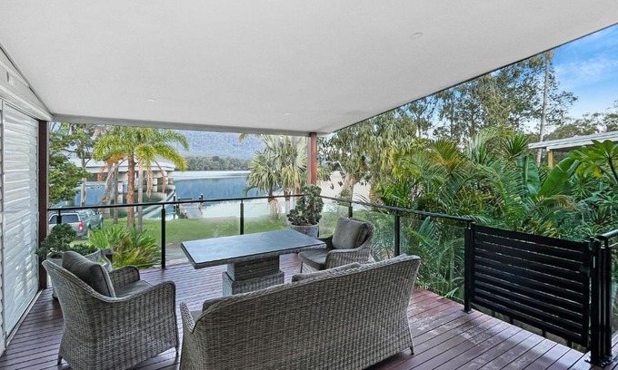 North Haven House | H2O Holiday Apartments Unit 12