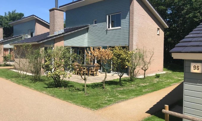 Ockenburgh House | Haags Duinhuis - familyfriendly holidayhome