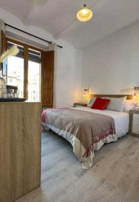 Monistrol de Montserrat House | Habitación Cavall Bernat en Casa Camí de les Aigües Monistrol de Montserrat