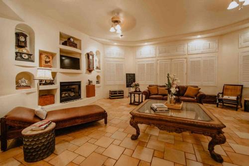 Bisbee Villa | Hacienda del Avion