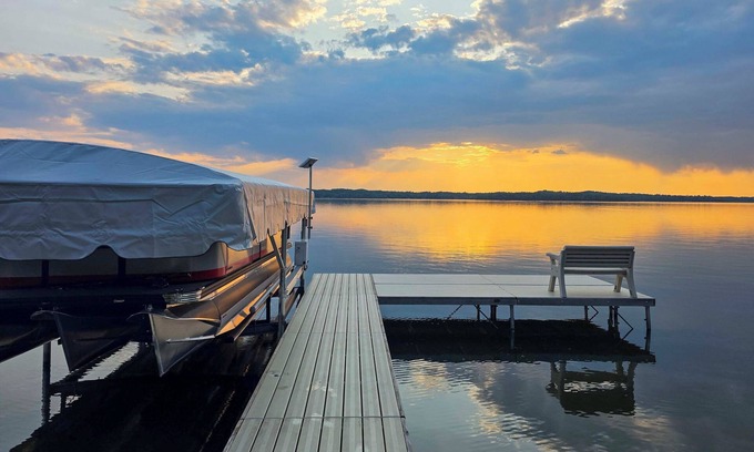 Hackensack Cabin | Hackensack Waterfront Retreat on Tenmile Lake