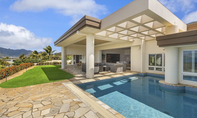 Hawaii Kai House | Hale Makana: Luxury, Pool, AC & Stunning Ocean Views