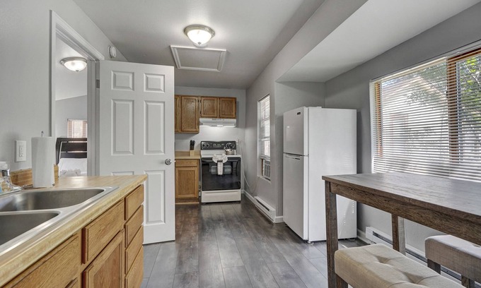Central Colorado Springs House | Half Pint