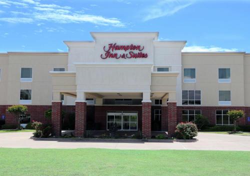 Stephenville Hotel | Hampton Inn and Suites Stephenville