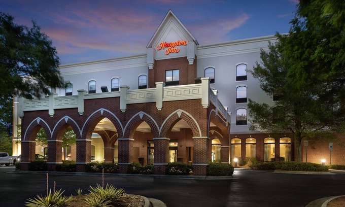 Belmont Hotel | Hampton Inn Charlotte-Belmont at Montcross