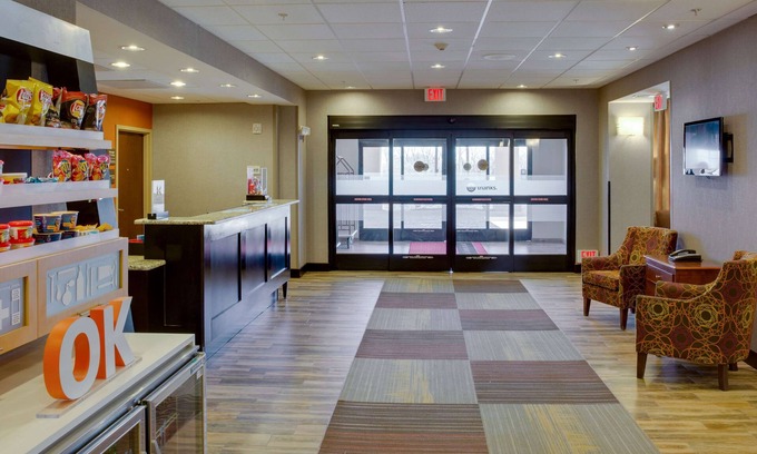 Chickasha Hotel | Hampton Inn Chickasha