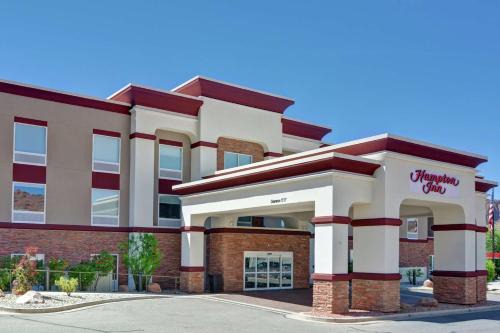 Moab Hotel | Hampton Inn Moab Arches National Park