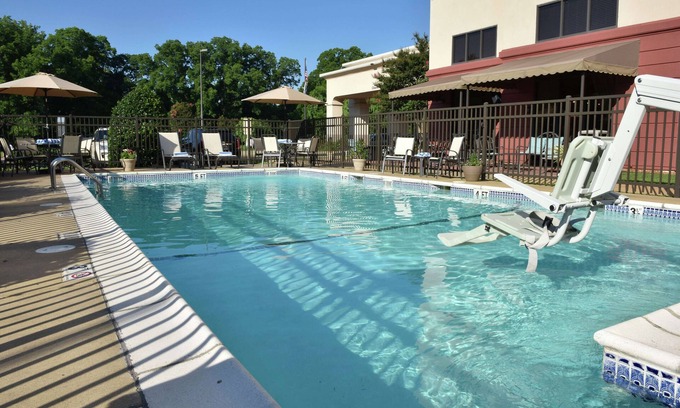 Alexandria Hotel | Hampton Inn & Suites Alexandria