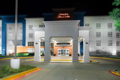Fort Worth Hotel | Hampton Inn & Suites Fort Worth-West-I-30