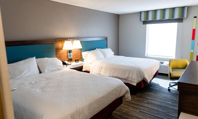 Scottsbluff Hotel | Hampton Inn & Suites Scottsbluff Conference Center