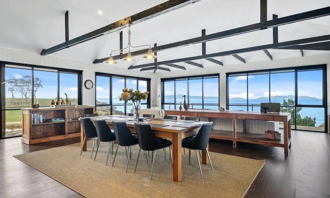 Rocky Hills Apartment | Hamptons on the Bay - Luxe Residence