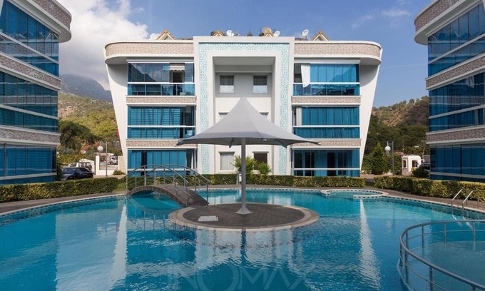 Aslanbucak Apartment | Han-De Homes 1 (1+1 70m2)Full eşyalı,havuzlu,otopark, denize 2km
