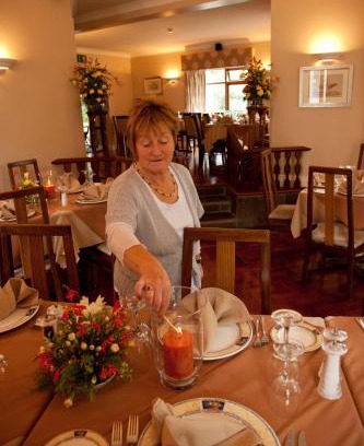 Ballymacarbry House | Hanora's Cottage Guesthouse and Restaurant