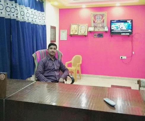 Chitrakoot House | Hanumat Dham Guest House
